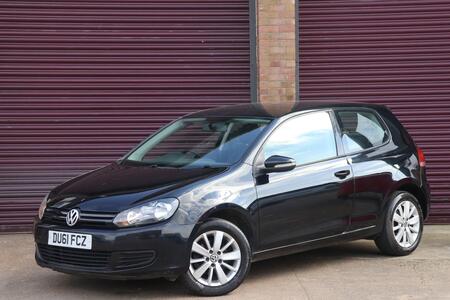 VOLKSWAGEN GOLF 1.2 TSI S 