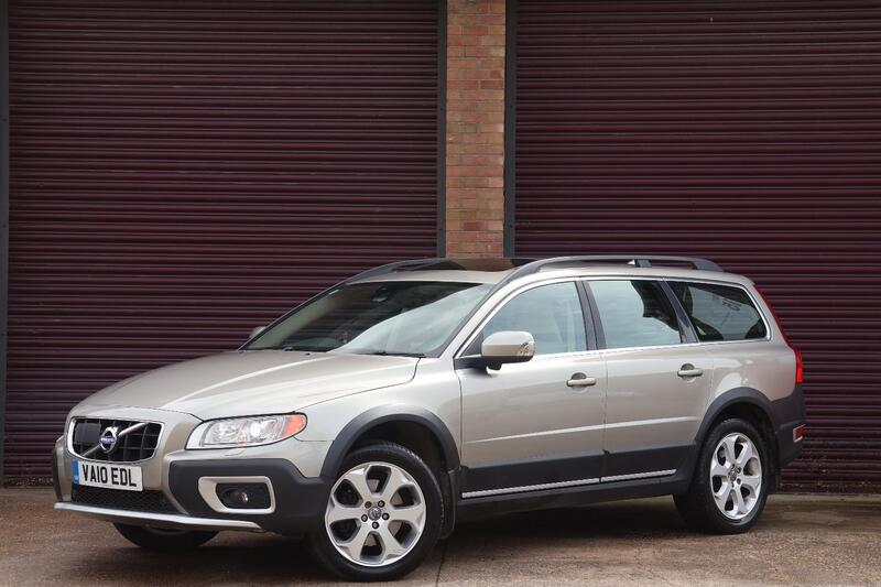 VOLVO XC70