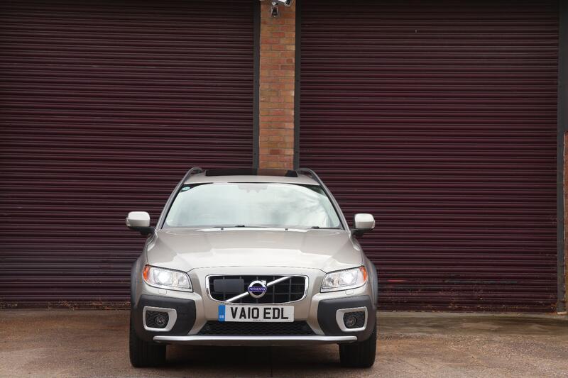 VOLVO XC70