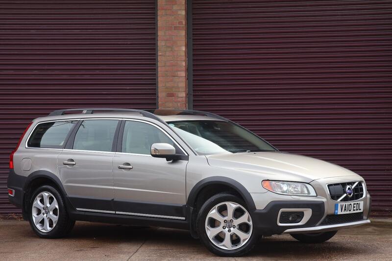 VOLVO XC70