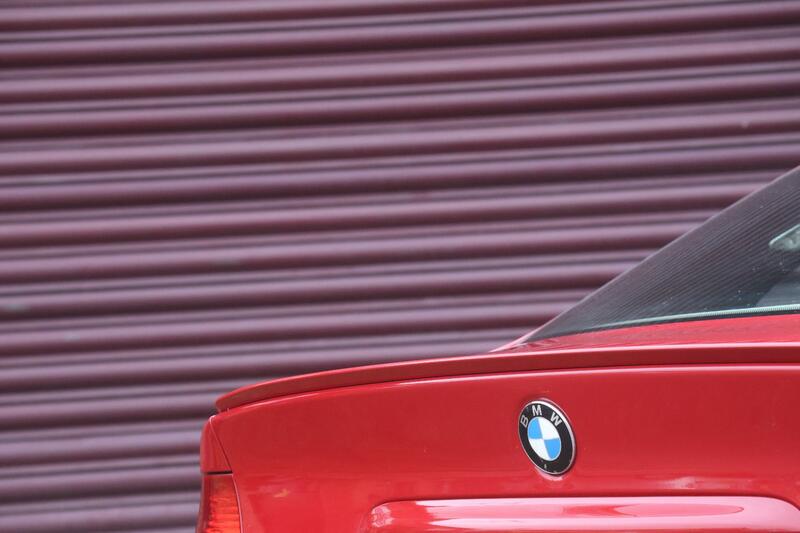 BMW 3 SERIES