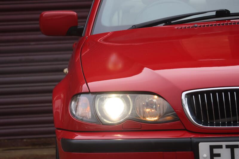 BMW 3 SERIES