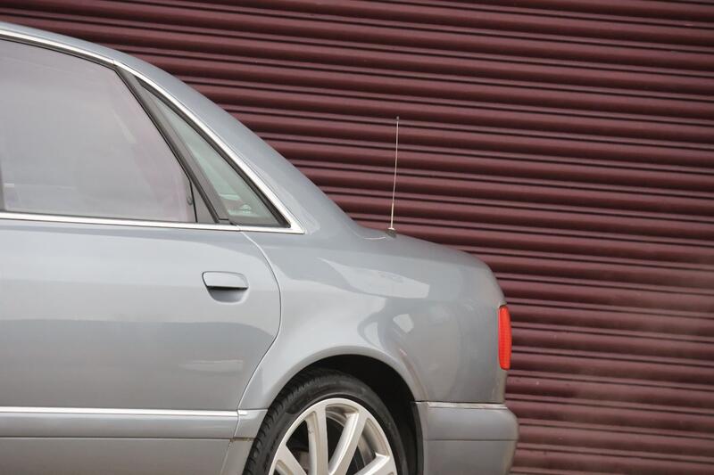 AUDI S8