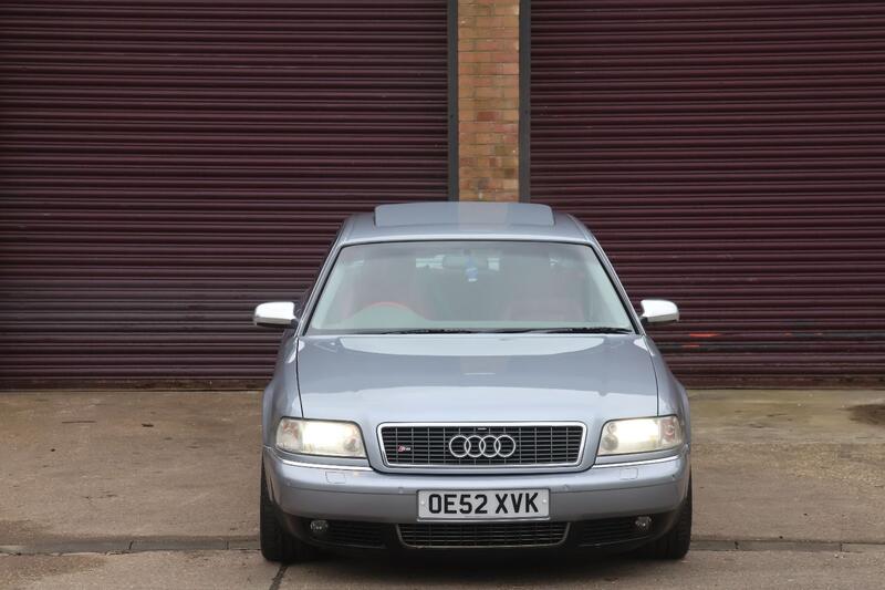 AUDI S8