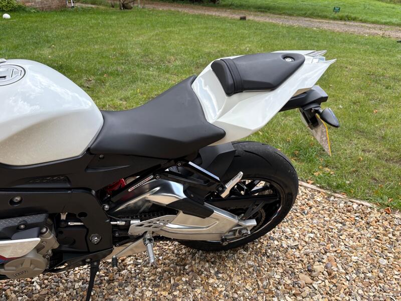 BMW S1000RR