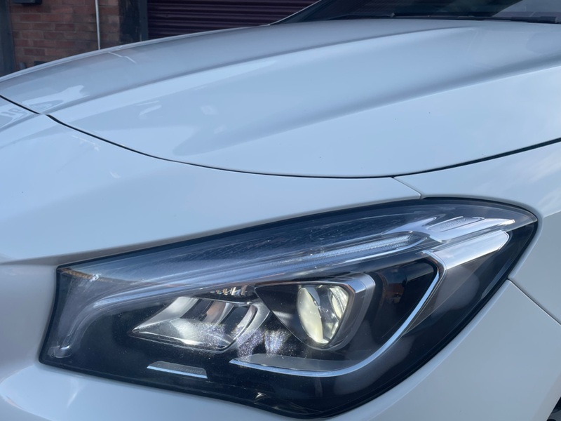 MERCEDES-BENZ CLA