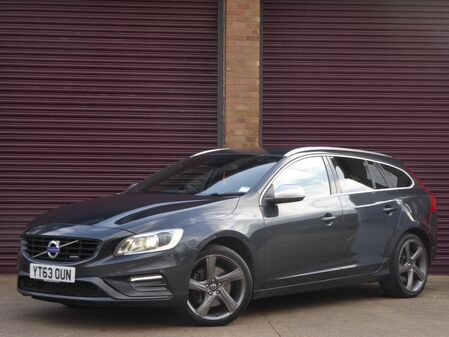 VOLVO V60 D5 R-DESIGN LUX NAV