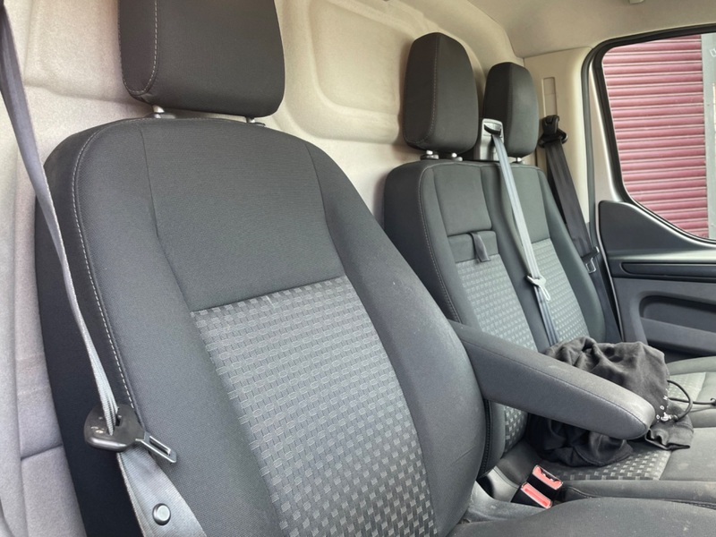FORD TRANSIT CUSTOM