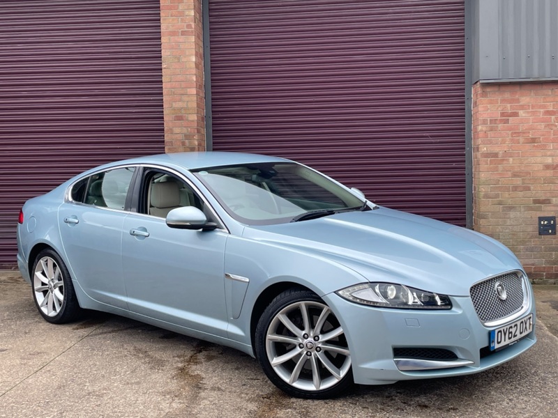 JAGUAR XF